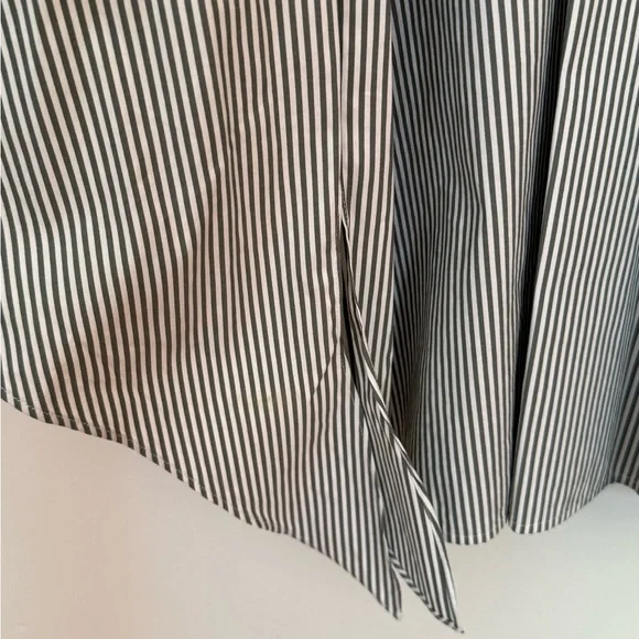 Lafayette 148 New York Grey and White Striped Casual Shirt Size L - Picture 4 of 4